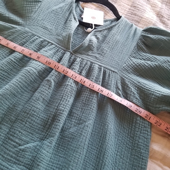 Stacia | The Ivy Paloma Dress - Picture 8 of 10